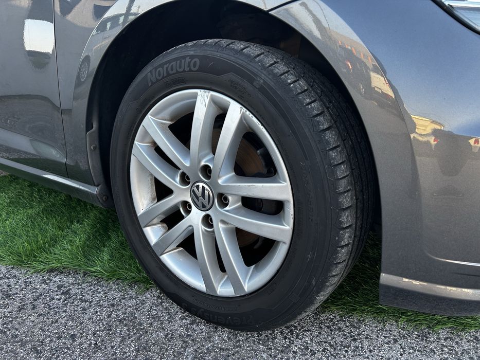 Golf 2018 - em otimo estado