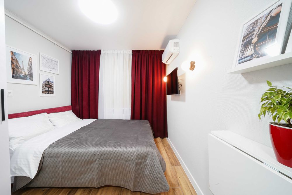 #K741 Квартира оренда посуточно / подобово Печерська 1 ПОВЕРХ