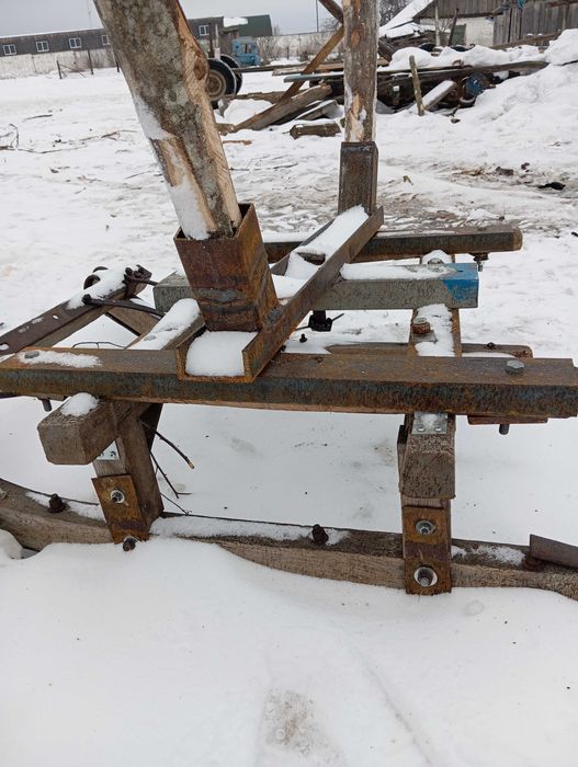 Продам кінни санки.