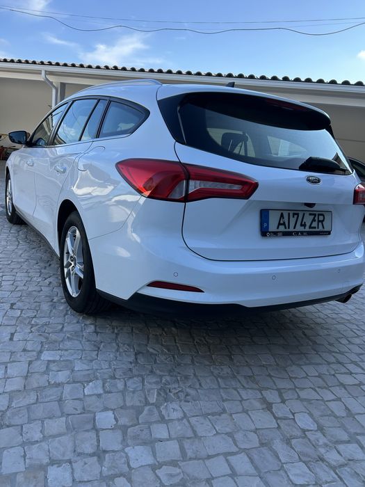 Ford Focus — fotografia 3