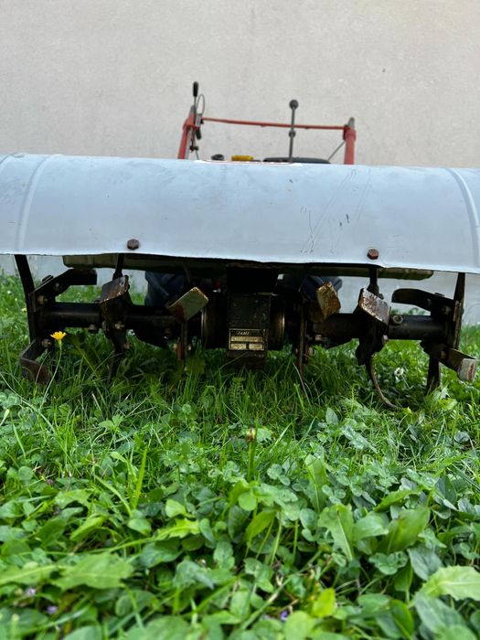 Продам фрезу, культиватора на чеську косарку Мф70