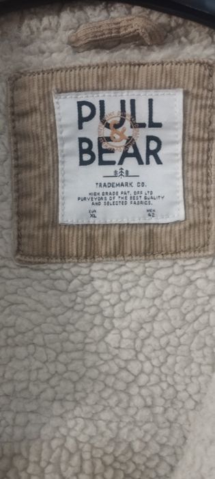 Casaco Pull & Bear - tamanho L