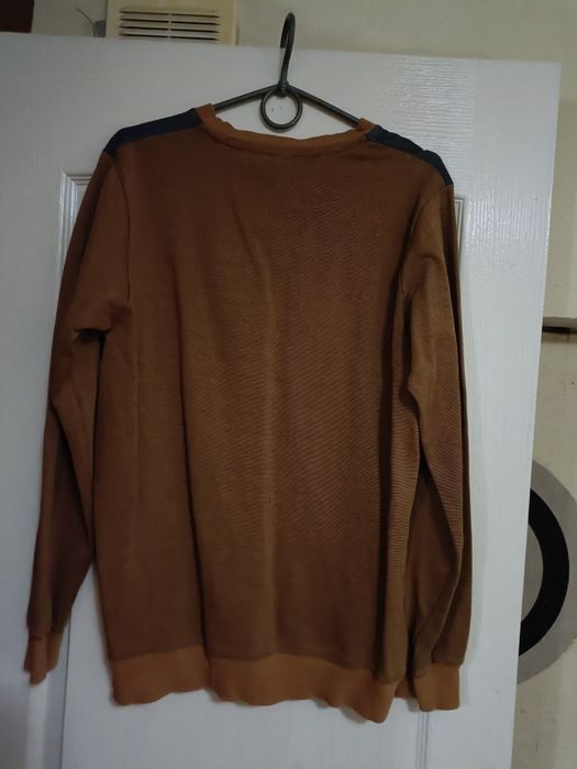 Свитер весна- осень.