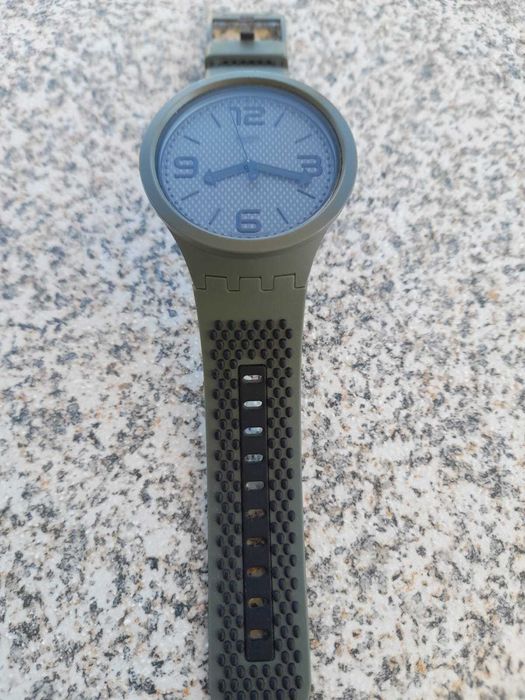 Relógio Swatch Big Bold