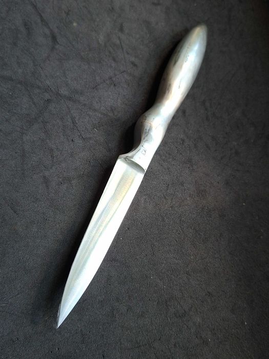 Nóż Zwilling J.A.Henckels Solingen Germany Twin Collection obierak