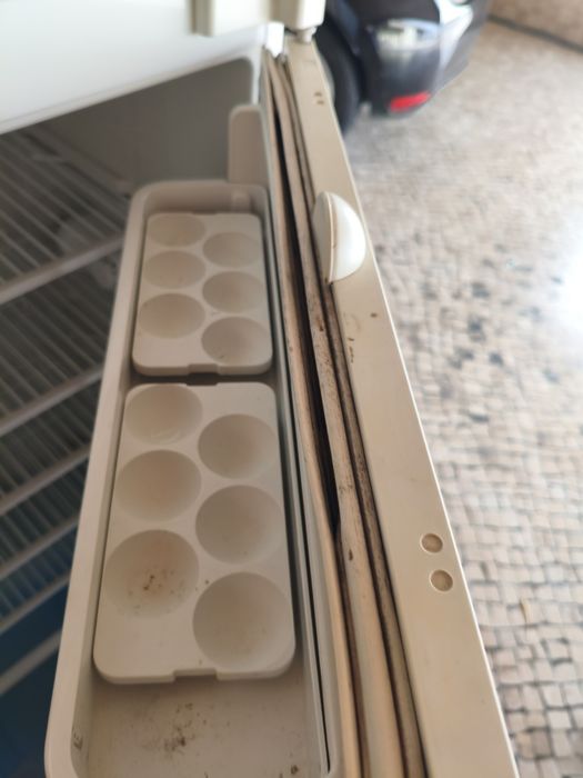 Frigorífico encastastrar