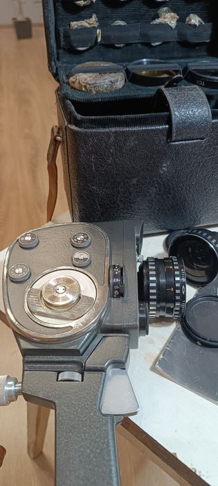 Продам відеокамеру Кварц 2*8S-1M