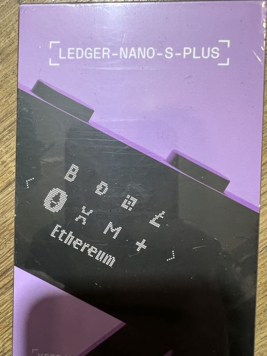 Carteira criptomoedas Ledger Nano S Plus - Novo/Selado