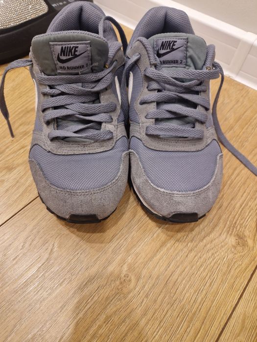Damskie buty Nike 38