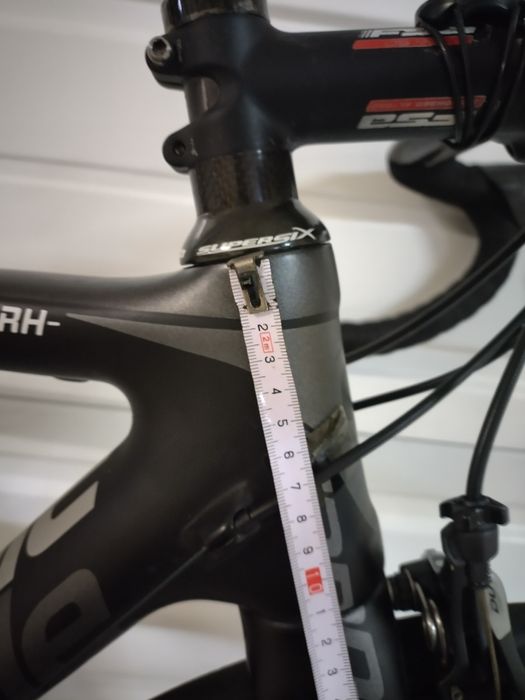 Bicicleta de estrada cannondale super six