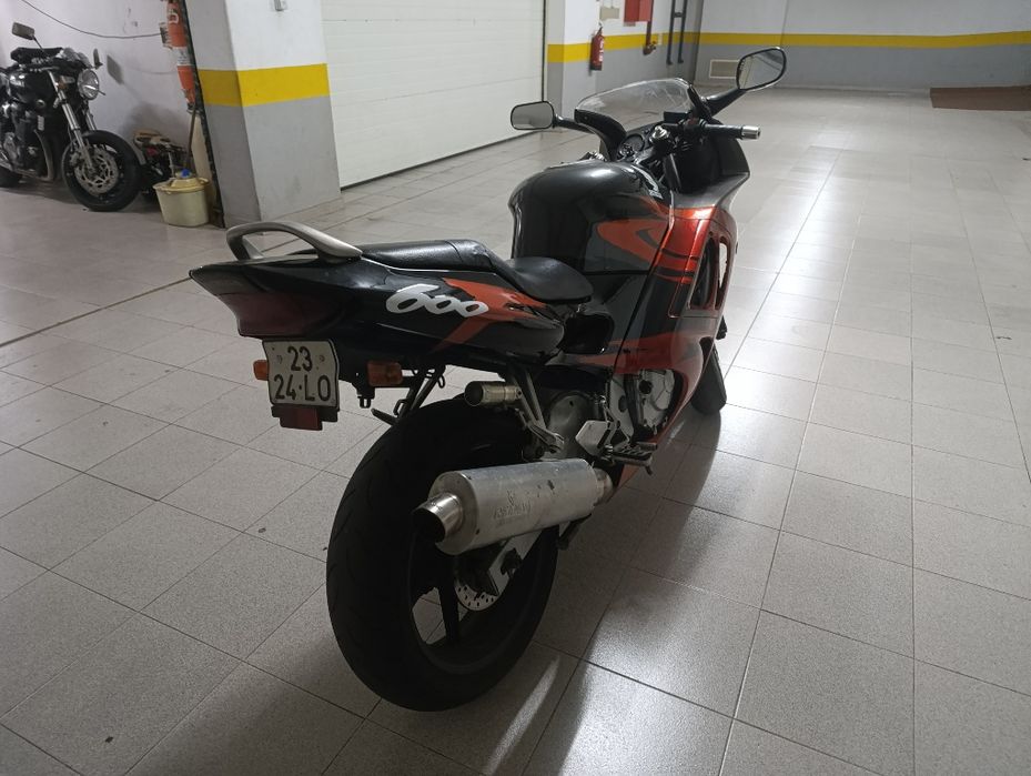 Honda CBR 600 F3 35kw