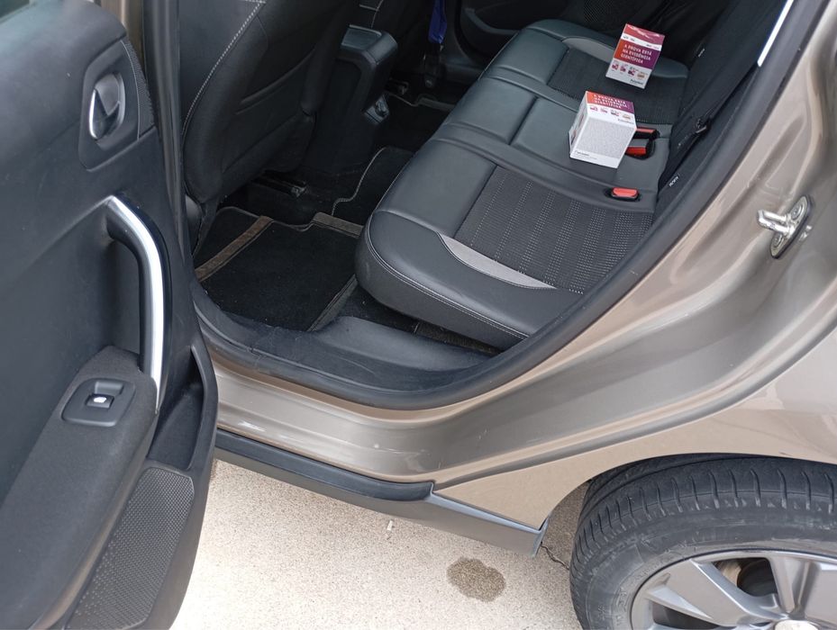 Peugeot 2008 1.6 HDI