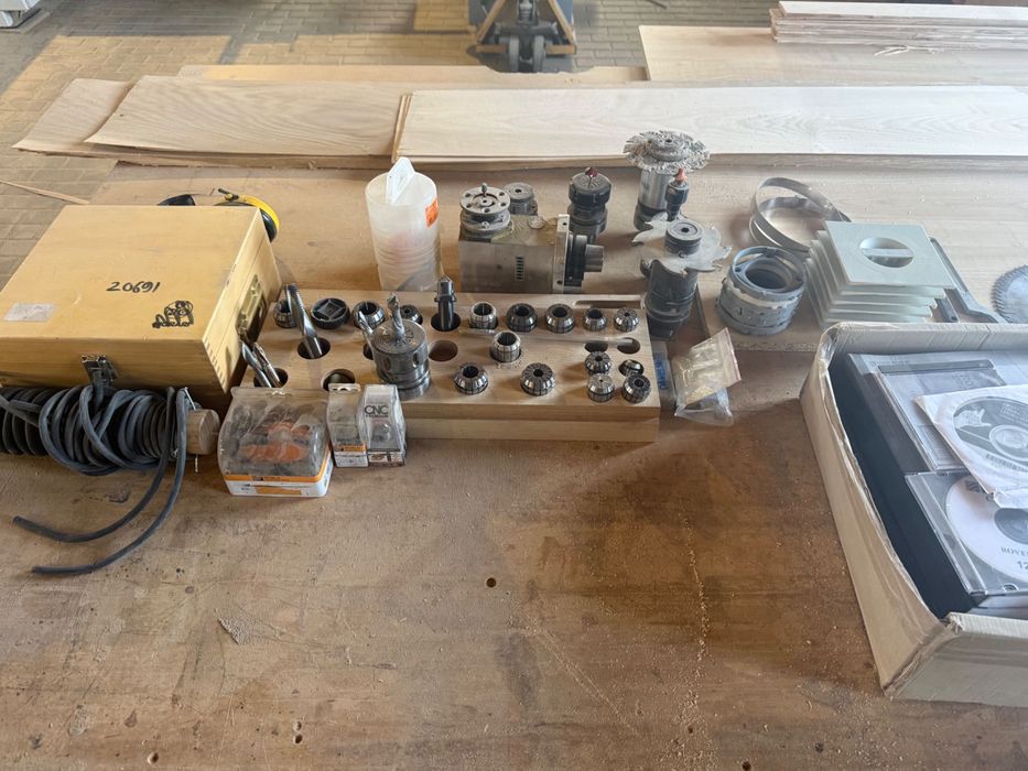 Centrum  Obróbcze CNC BIESSE ROVER A 3.30 4 Osie