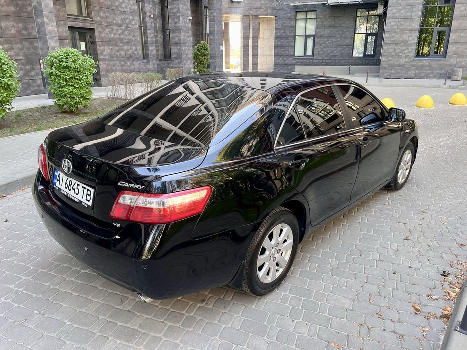 Продаж Toyota Camry 40