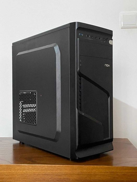NOX ATX Computer Tower446672643251906561