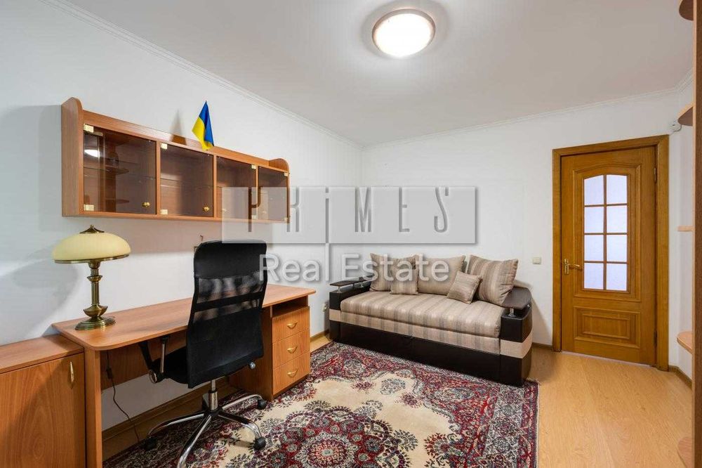 Продаж будинку. Осокорки. Східна, 36. Власний вихід до каналу. Метро Славутич 4 км