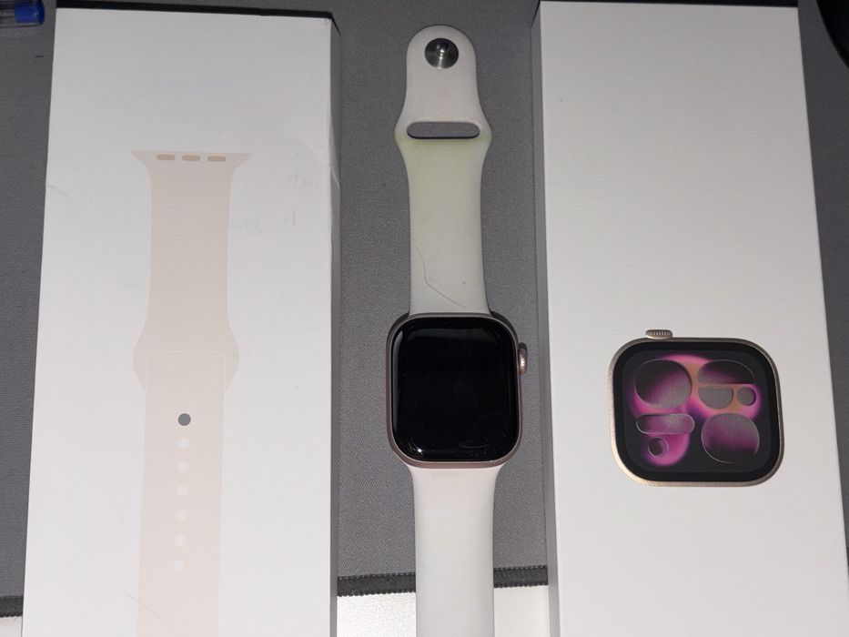 Apple Watch serie 11, 42mm rose