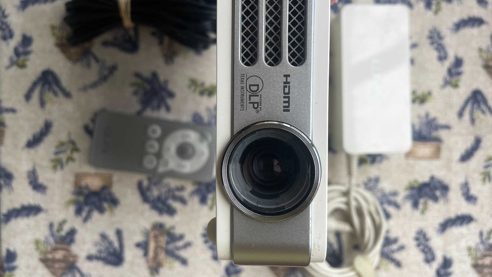 Projector Vivitek Qumi Q2
