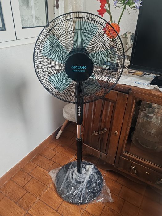 Ventoinha pé Cecotec Energysilence