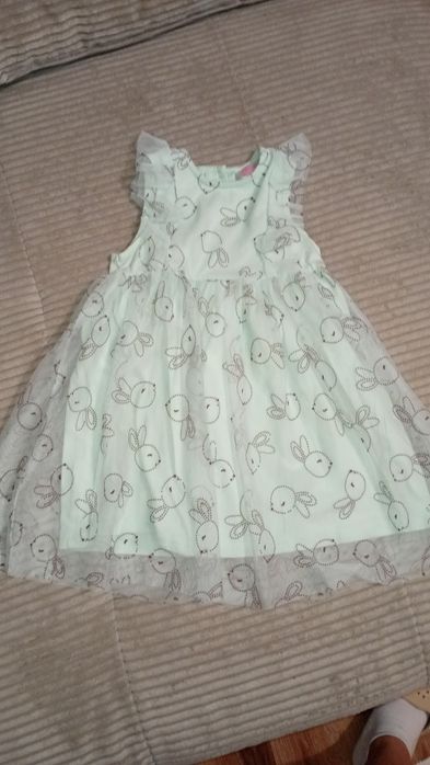 Sukienka tiulowa miętowa  w króliczki rozmiar 98 cm