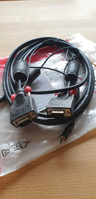 Cabo VGA com áudio, com 3 metros. LINDY. Como novo.64751075667201121