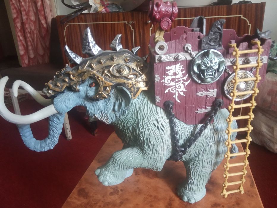 Продам  игрушки.