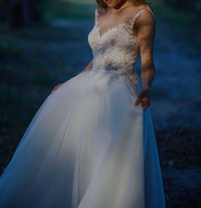 Suknia ślubna typu A