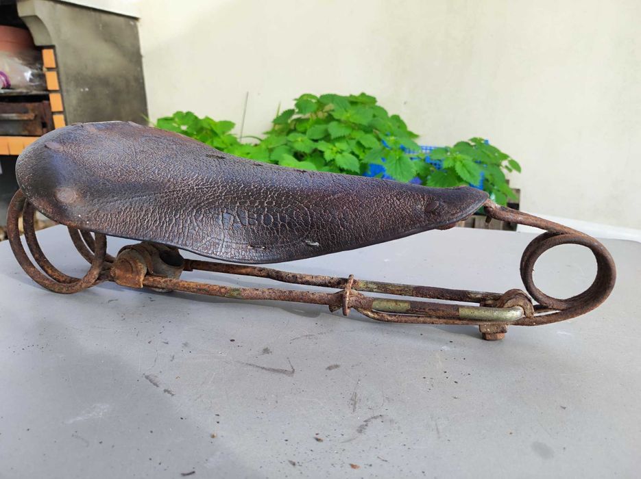 Selim de molas Tabor