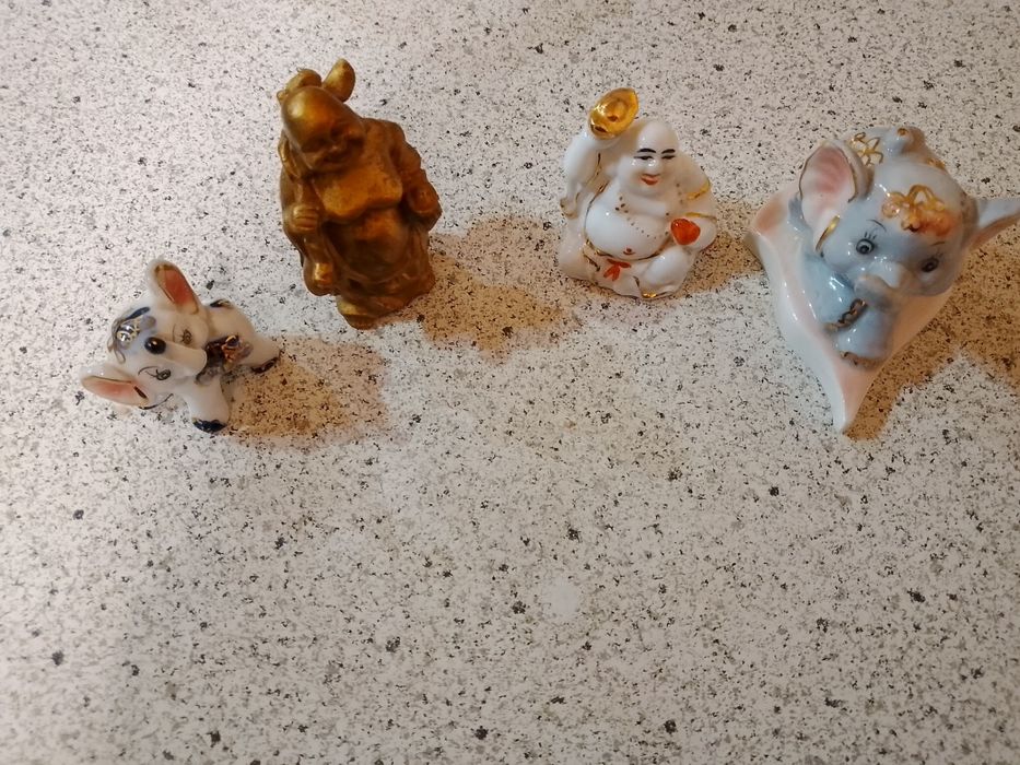 Статуэтки разные