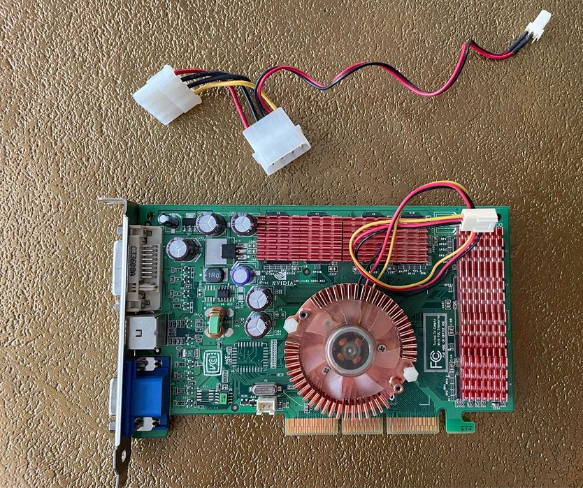 Karta graficzna Retro AGP 8x MSI nVIDIA GeForce FX5600XT GDDR 256 MB