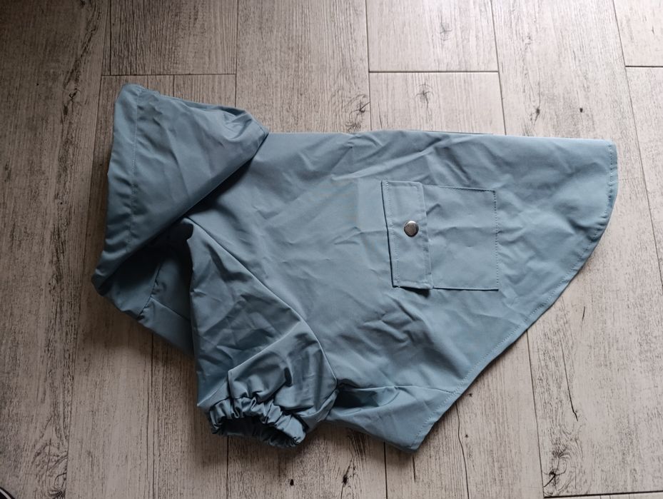 Płaszcz z kapturem dla psa