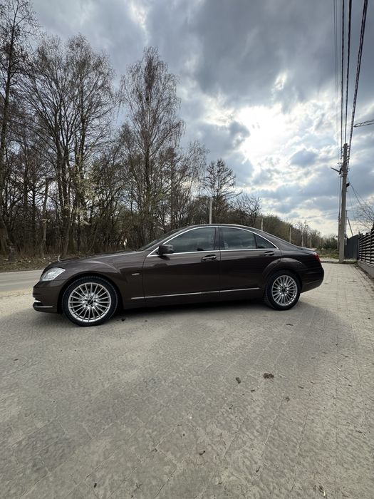 Mercedes Benz S221 3.0 дизель