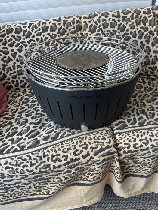 Lotus Grill XL - churrasqueira portátil