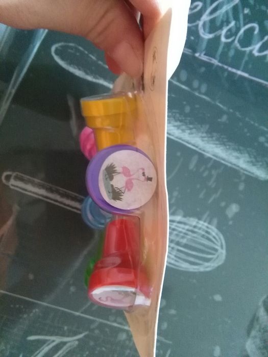 Set Secretária Vermelho(afia,agrafadoretc)Carimbos Flamingo 6 unidades