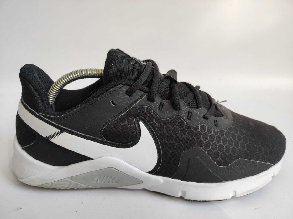 - Nike Legend Essential - Buty do biegania r. 42,5