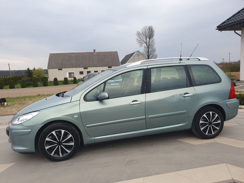* * PEUGEOT 307 * * 2006r - Lift * * 1.6 HDi 110KM * *