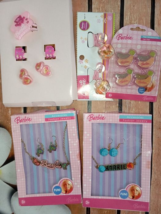 Дитячий Набір прикрас для дівчинки Barbie