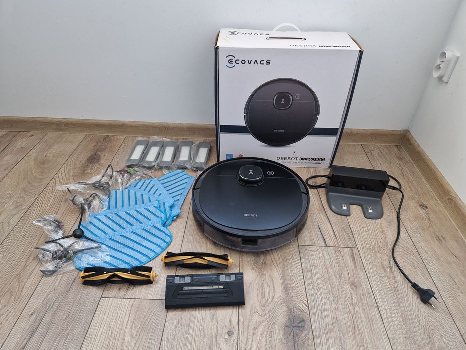 Robot sprzątający ECOVACS OZMO950  Z MOPOWANIEM