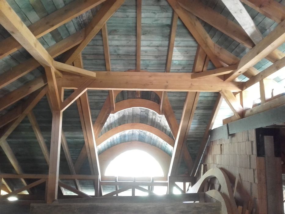 Usługi dekarskie/ Dachy/ Ciesielstwo/ Podbitki/ Tarasy/