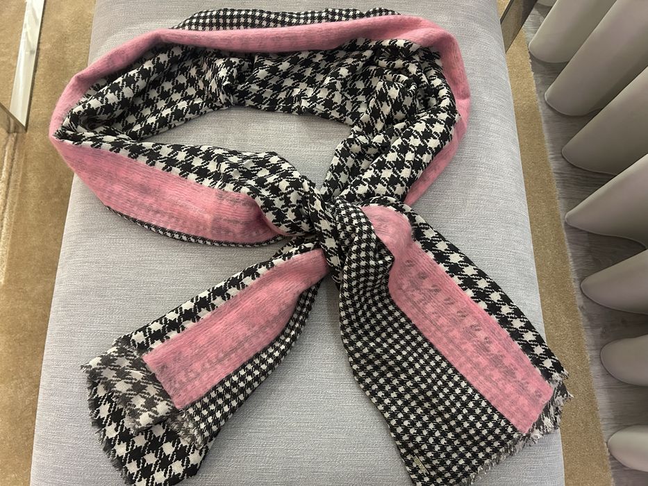 Cachecol Liu Jo Edição Limitada – Preto, Branco