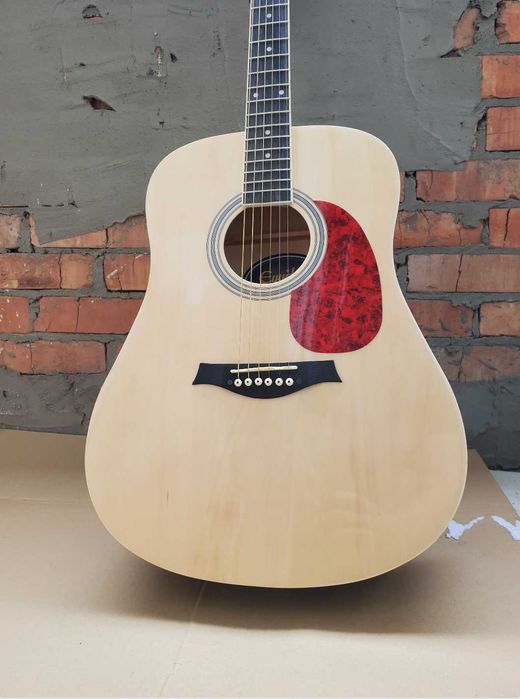 акустическая полноразмерная гитара 4/4 натуральный цвет