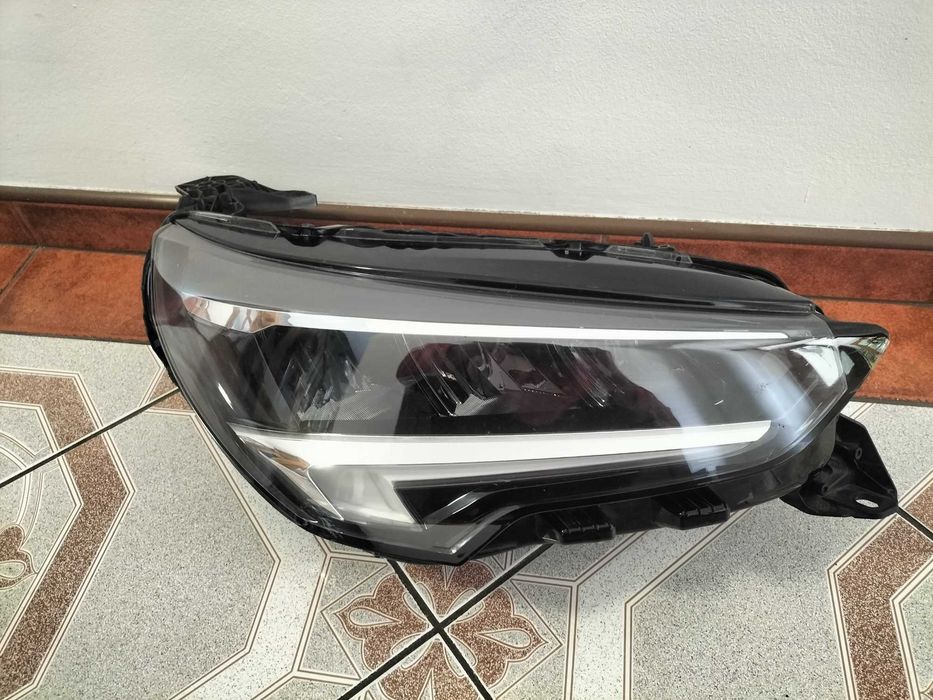 Opel Corsa F lampa prawa full LED