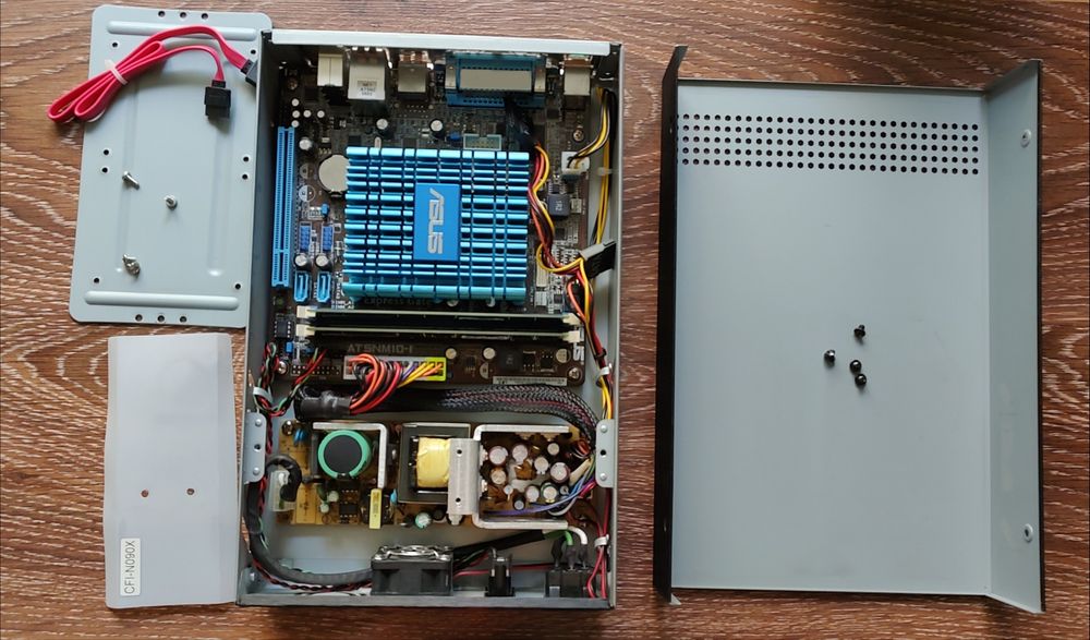 Mini PC комплект на базі Asus AT5NM10T-I, DualCore Intel Atom D525