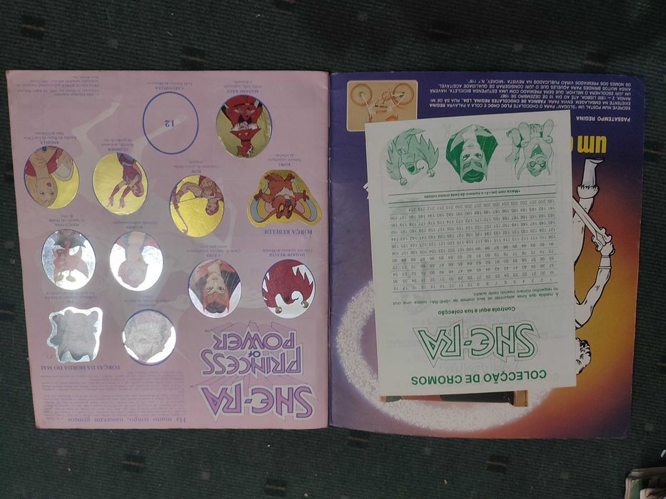 Caderneta de Crromos antiga She-Ra Princess of Power