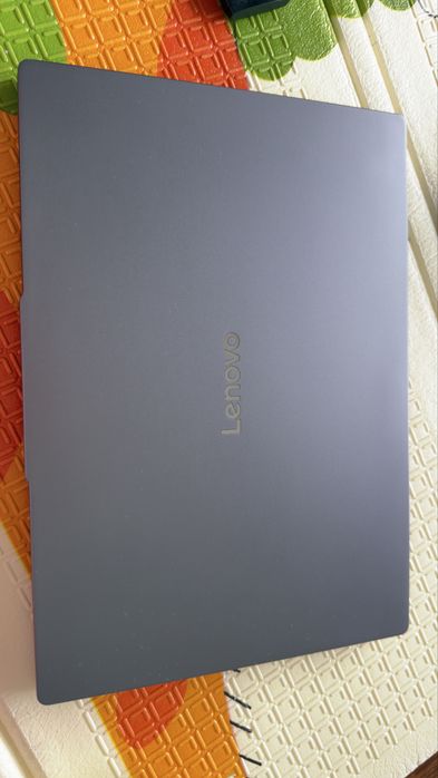 Portatil Lenovo modelo Idea Pad Slim 15ARP10