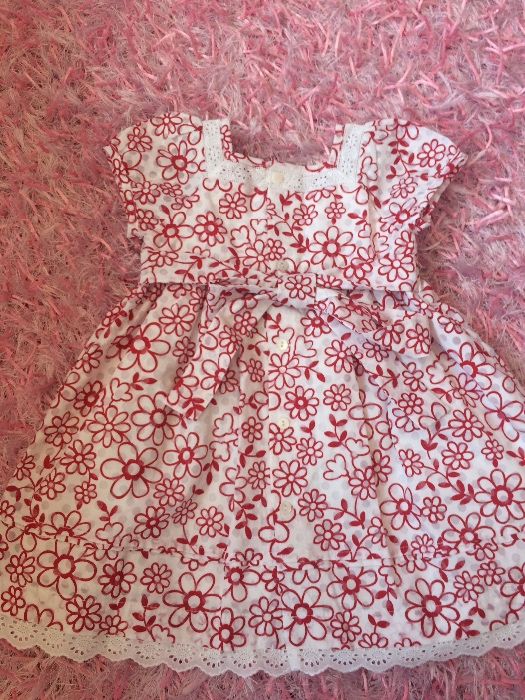 Vestido de menina tamanho 18M