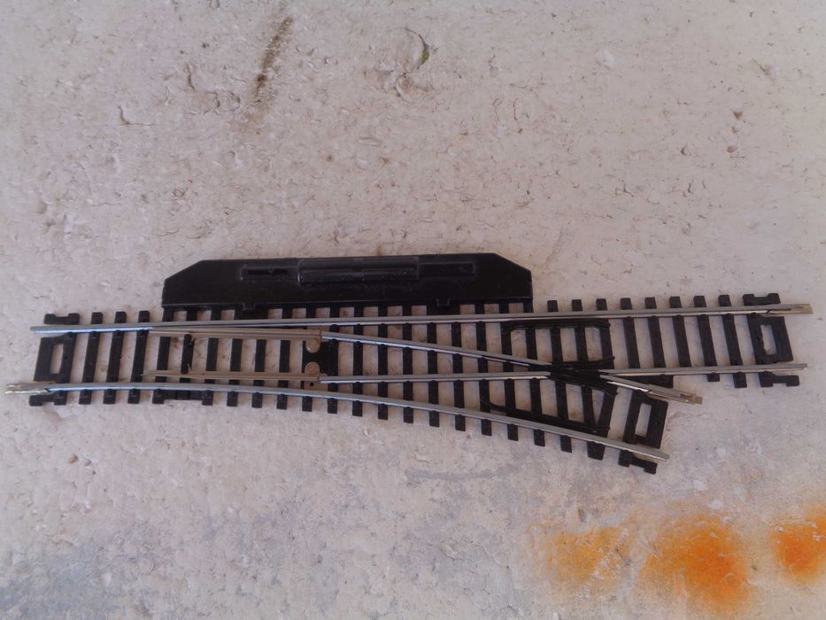 1:87 Mehano desvio direito para pista comboio