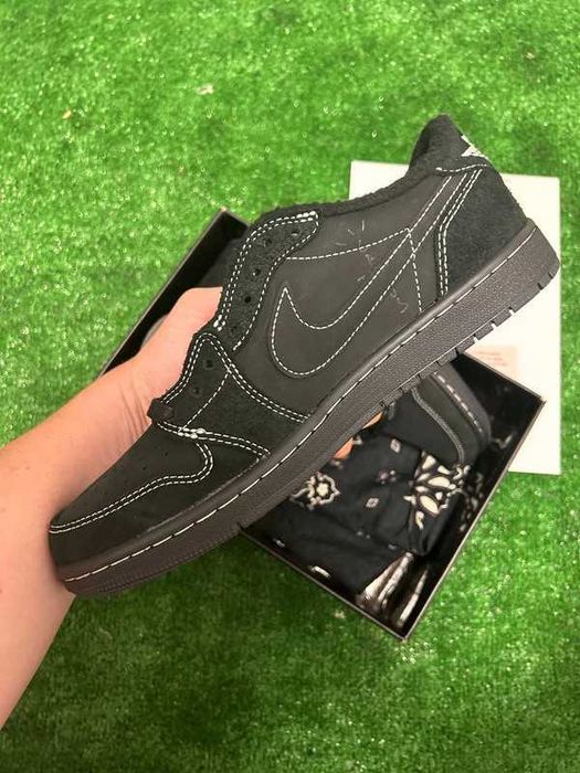 Jordan 1 Retro Low OG SP Travis Scott Black Phantom R.38
