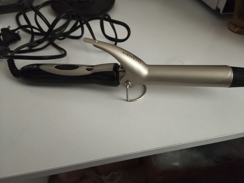 Плойка Vitek  состояние отличное