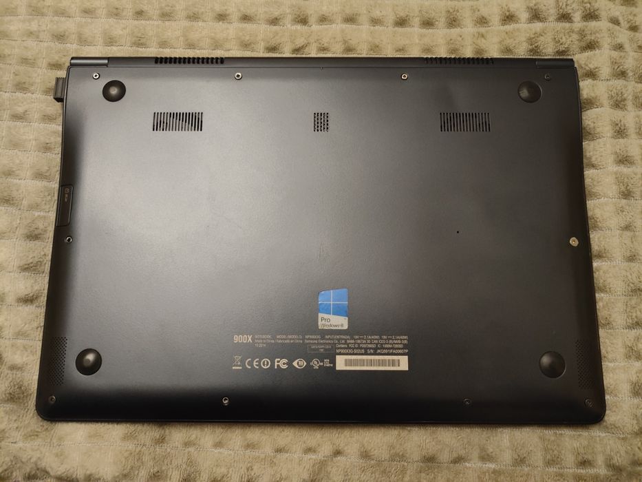 Ноутбук Samsung NP900X3G (13.3", i5, 8gb ОЗУ, win 10)кирилиця, підсвіт